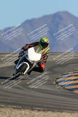 media/Feb-03-2024-SoCal Trackdays (Sat) [[767c60a41c]]/9-Turn 12 (115pm)/